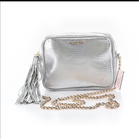 silver cross over bag